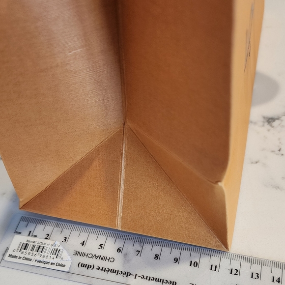 LOUIS VUITTON - Small giftbag (Authentic) - Picture 5 of 5